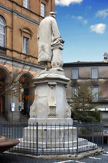 Monumento a Girolamo Fabrizi